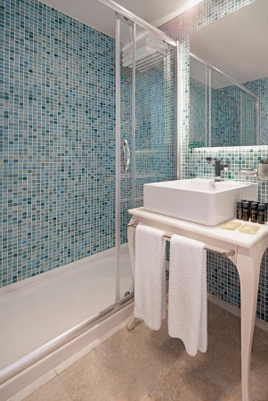 Banyo Oda